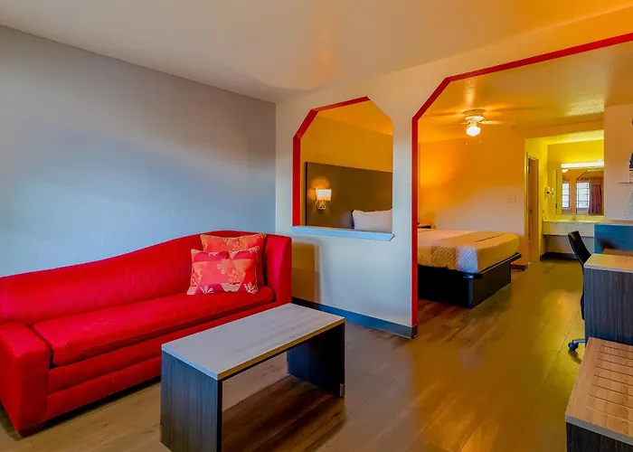 Oyo Hotel Yoakum West