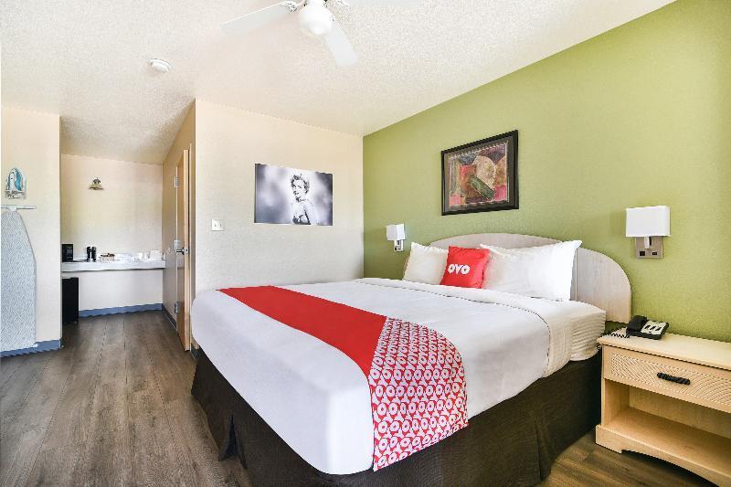 Hotel Oyo West Yoakum