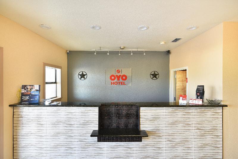 Oyo West 2*