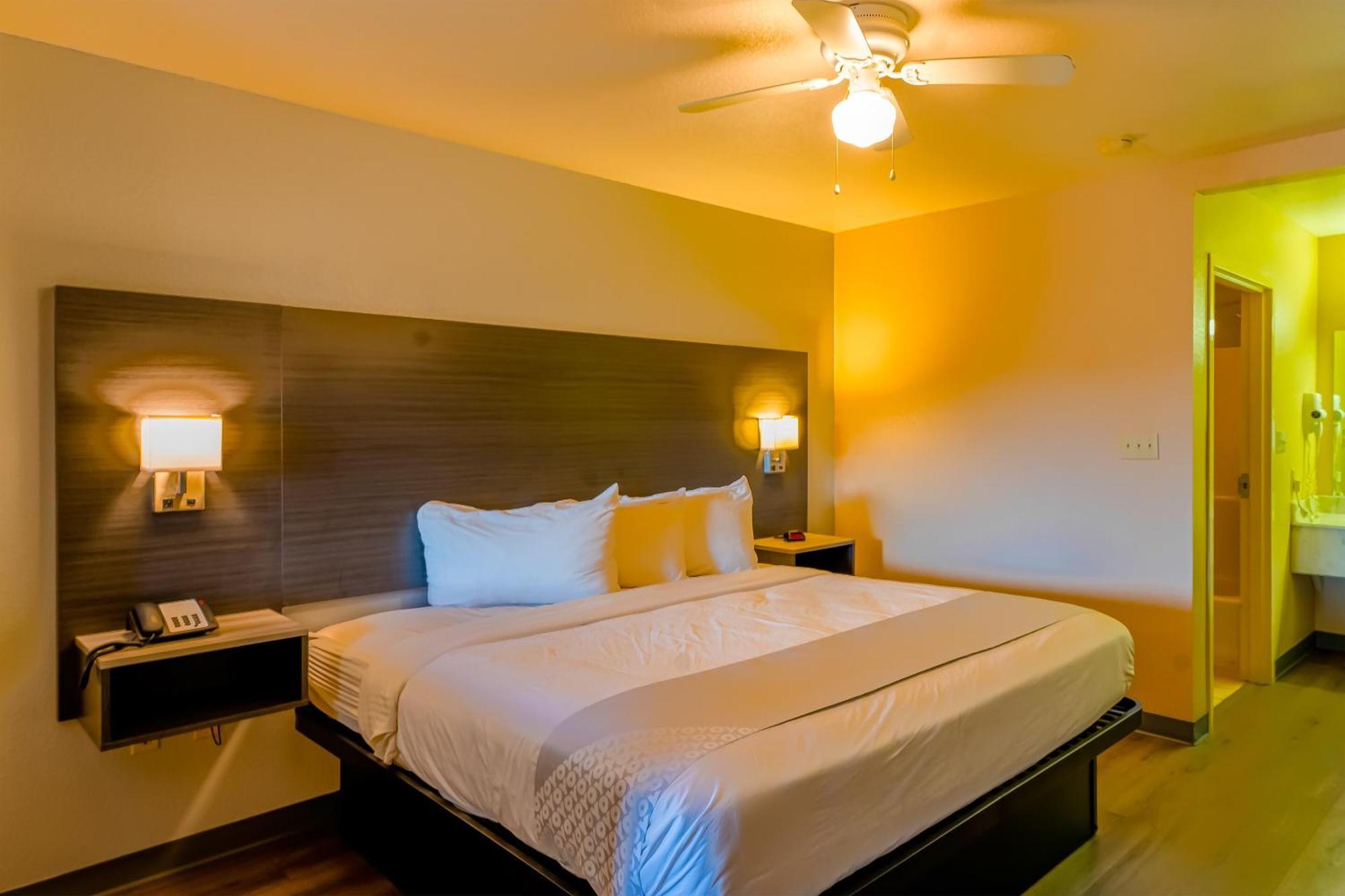 Hotel Oyo West