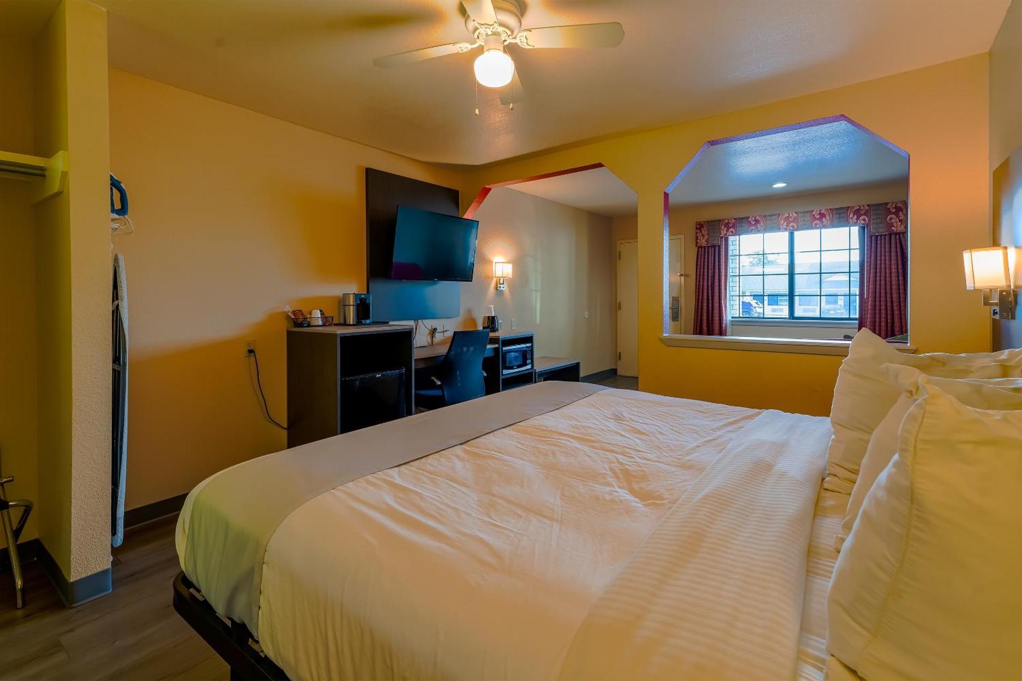 Oyo West Hotel Yoakum